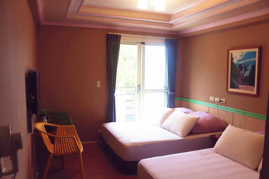 Wankou Hotel Zhongzheng  Exterior photo
